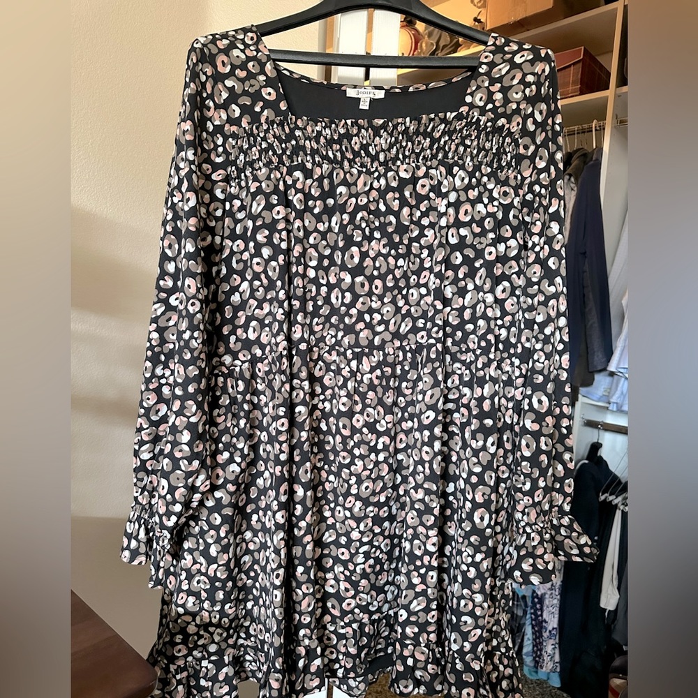 Perfectly Priscilla Boutique long sleeve dress
